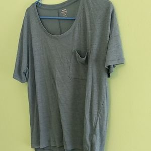Blue Old Navy Boyfriend tee linen blend